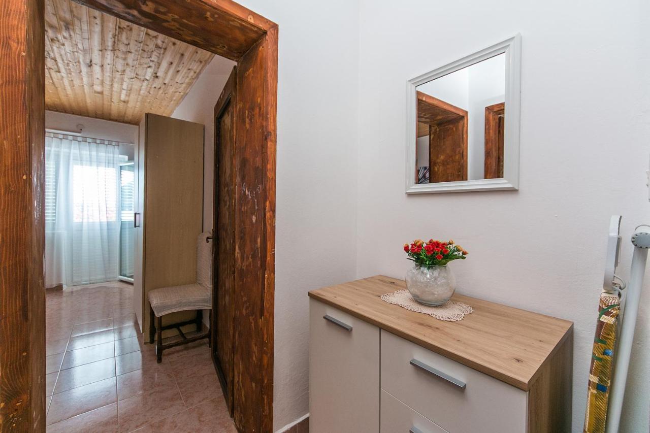 Apartments By The Sea Podaca, Makarska - 13974 エクステリア 写真